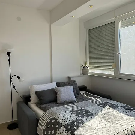 Apartment Diem In By Ta Leut Agency Zadar